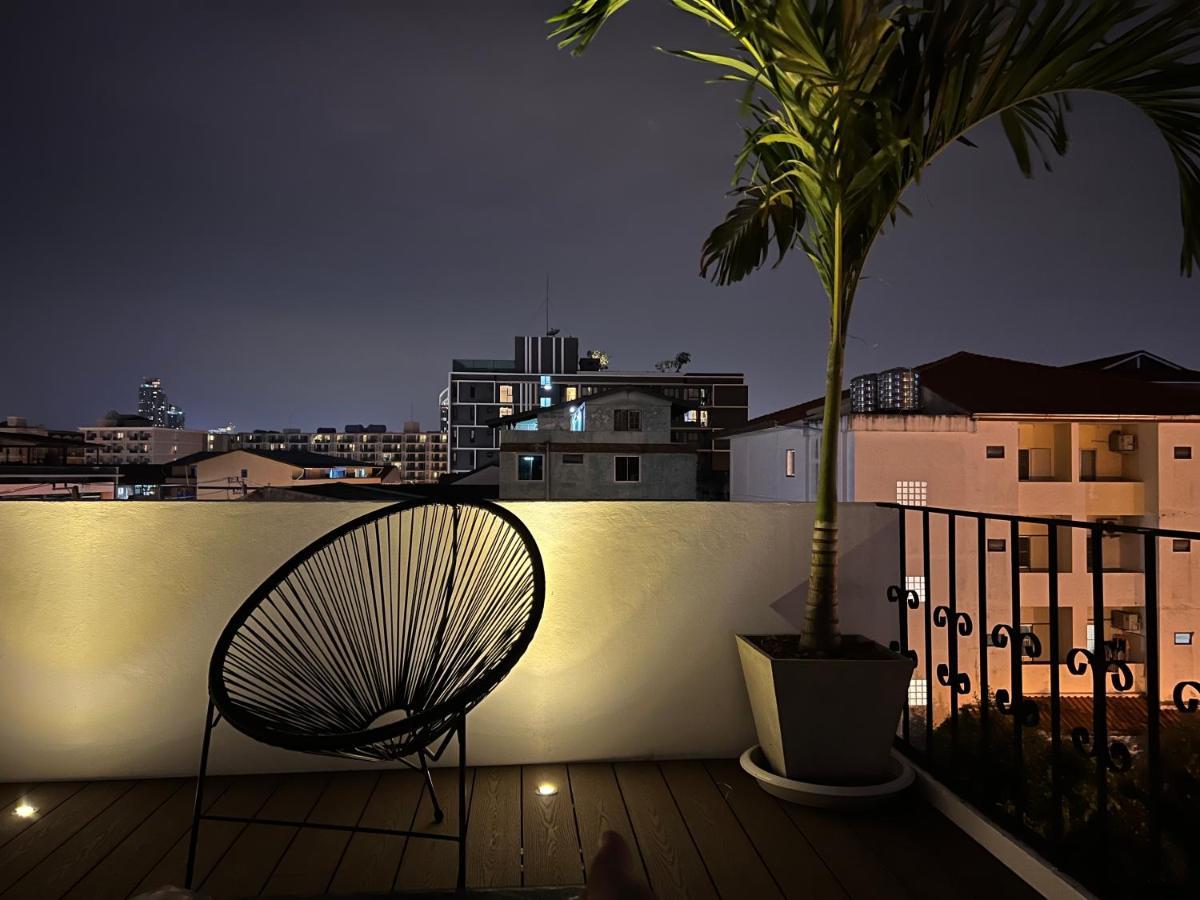 One Lodge Pattaya Exterior foto